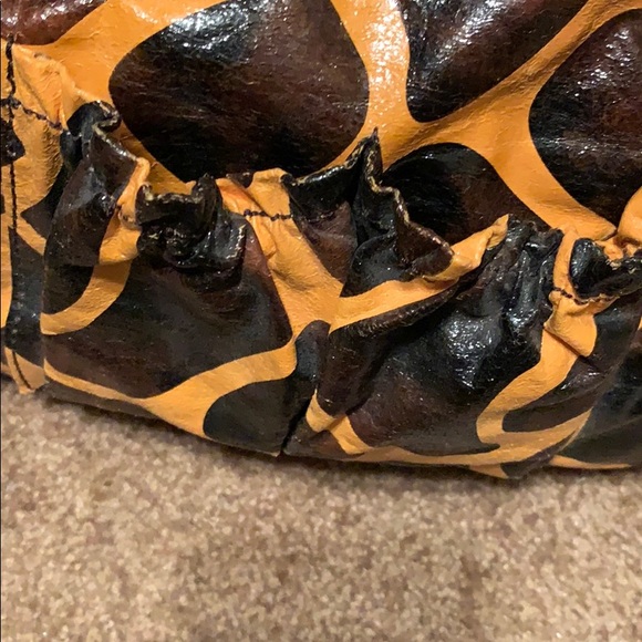 NWOT~Small Tru Braccialini Animal print handbag! - Picture 3 of 5